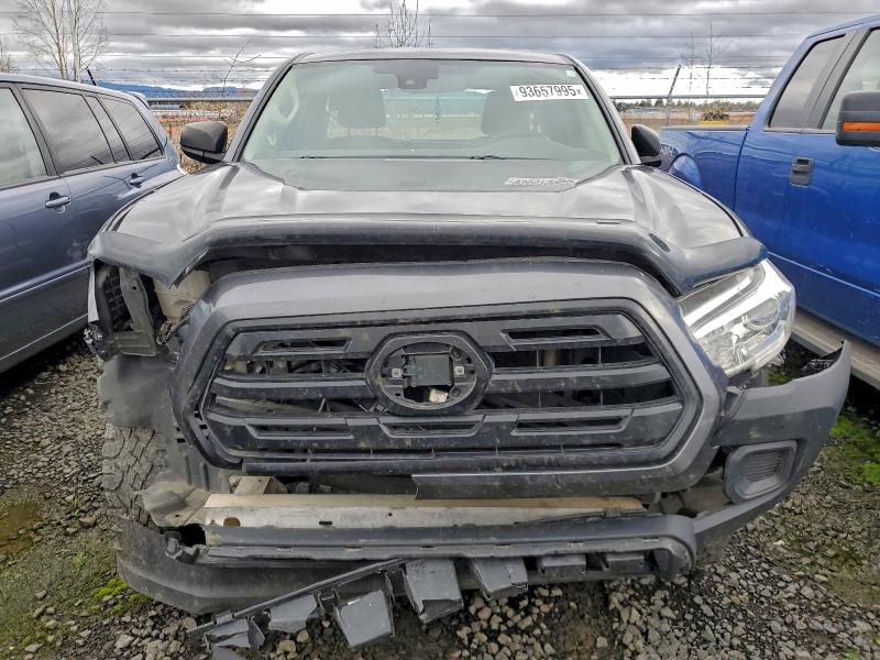 Фото 5 - TOYOTA TACOMA