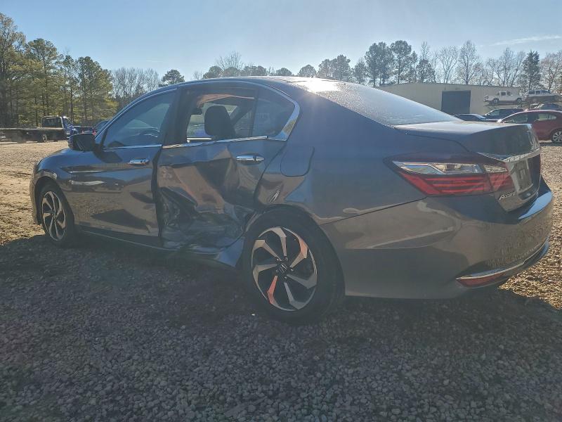 Фото 2 - HONDA ACCORD