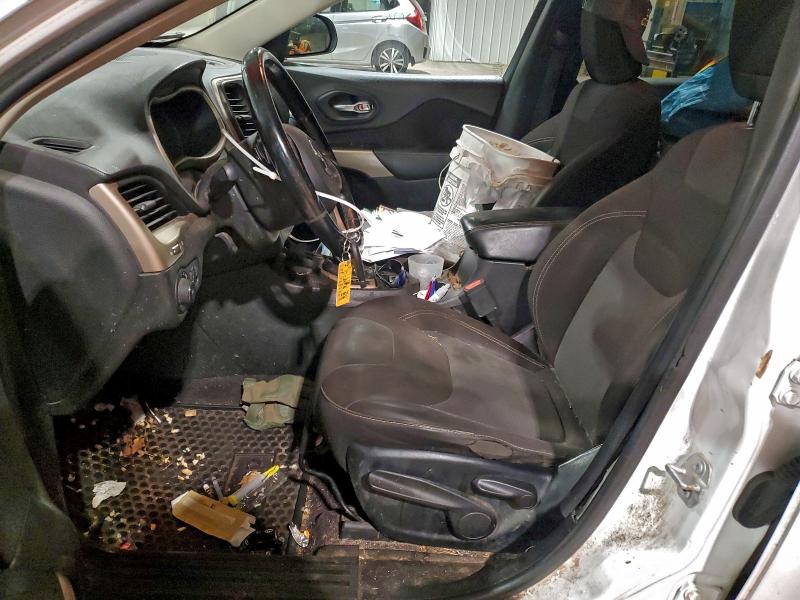 Фото 7 - JEEP GRAND CHER