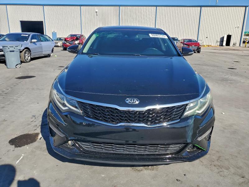 Фото 5 - KIA OPTIMA