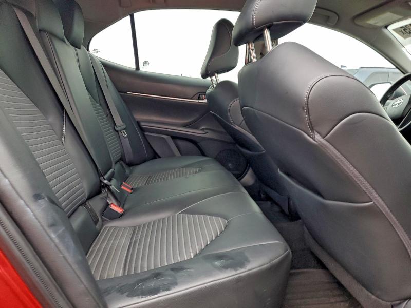 Фото 10 - TOYOTA CAMRY