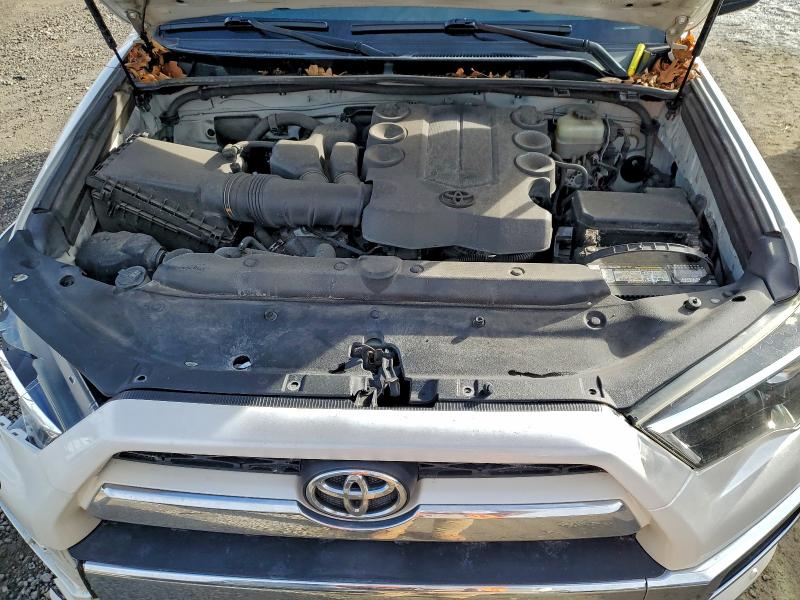 Фото 12 - TOYOTA 4RUNNER