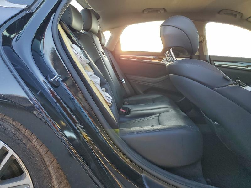 Фото 10 - GENESIS G80