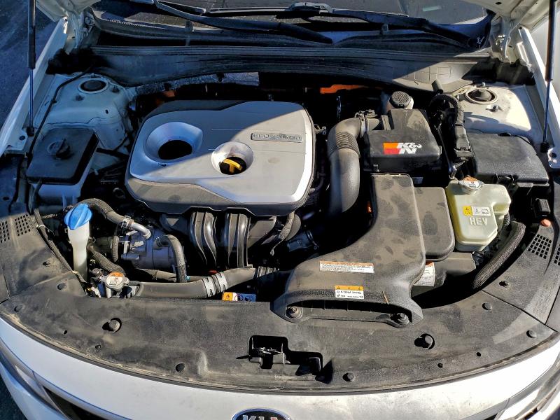 Фото 11 - KIA OPTIMA