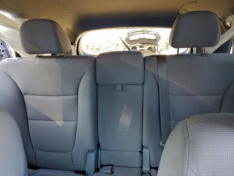 Фото 10 - KIA SORENTO