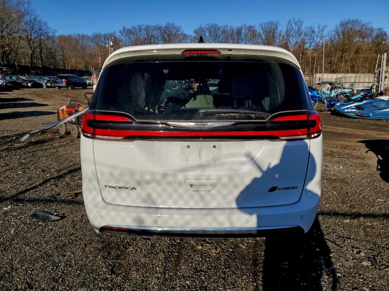 Фото 6 - CHRYSLER PACIFICA