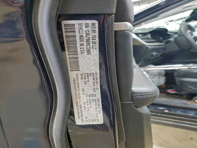 Фото 12 - JEEP GRAND CHER