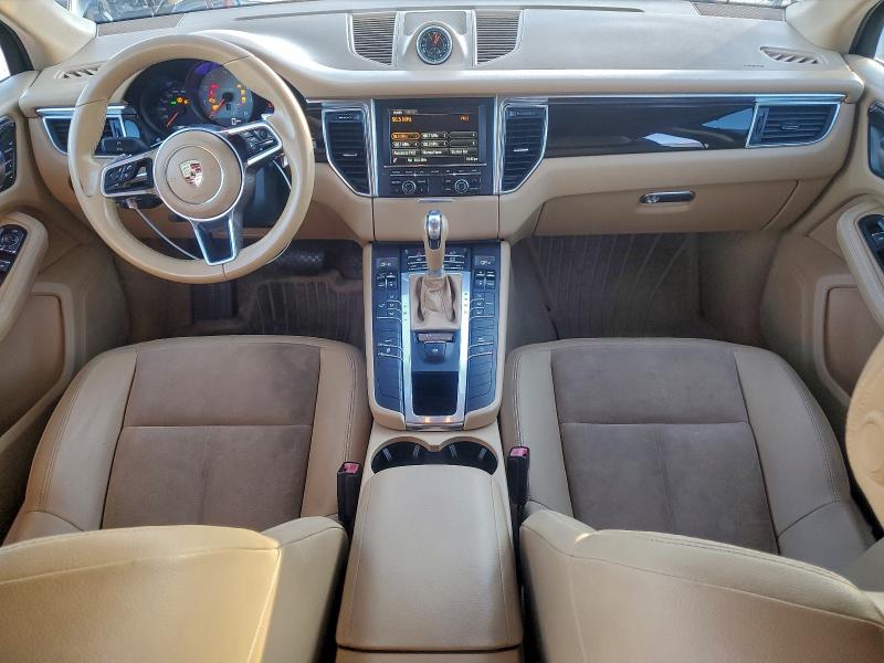 Фото 8 - PORSCHE MACAN