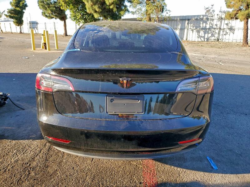 Фото 6 - TESLA MODEL 3