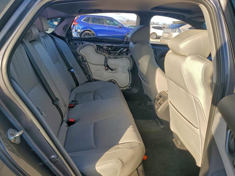 Фото 10 - HONDA ACCORD