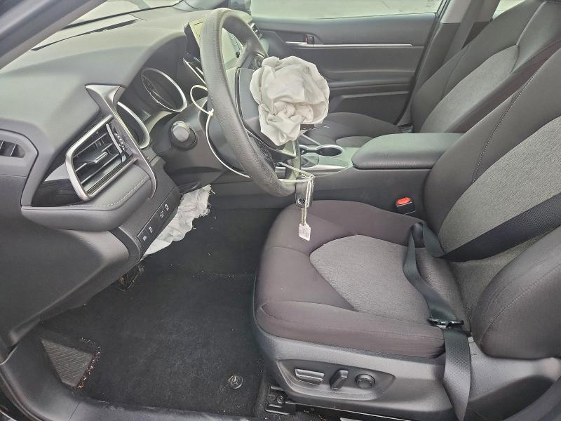 Фото 7 - TOYOTA CAMRY