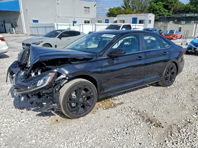 Фото 1 - VOLKSWAGEN JETTA