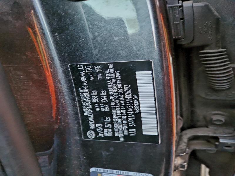 Фото 12 - HYUNDAI ELANTRA