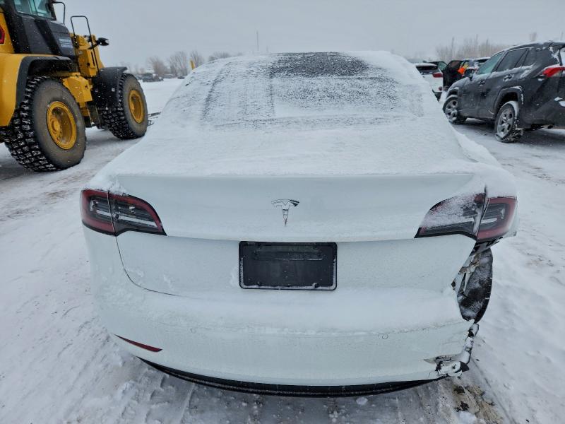 Фото 6 - TESLA MODEL 3