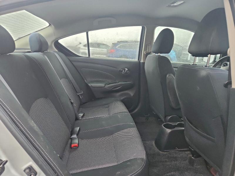 Фото 10 - NISSAN VERSA