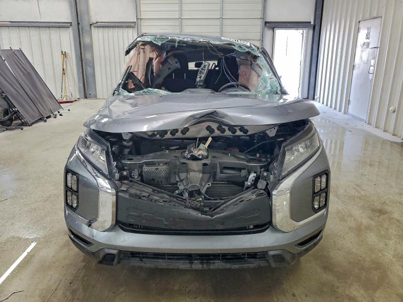 Фото 5 - MITSUBISHI OUTLANDER