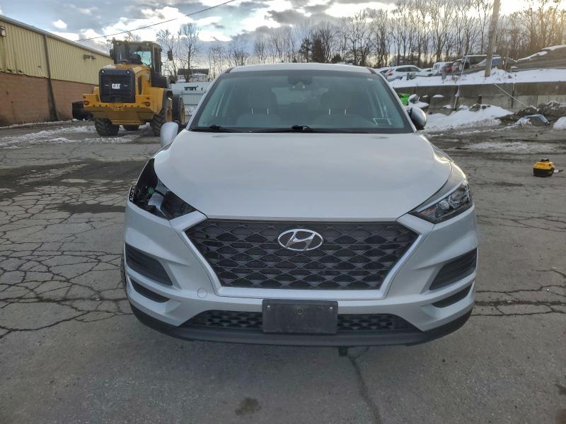 Фото 5 - HYUNDAI TUCSON