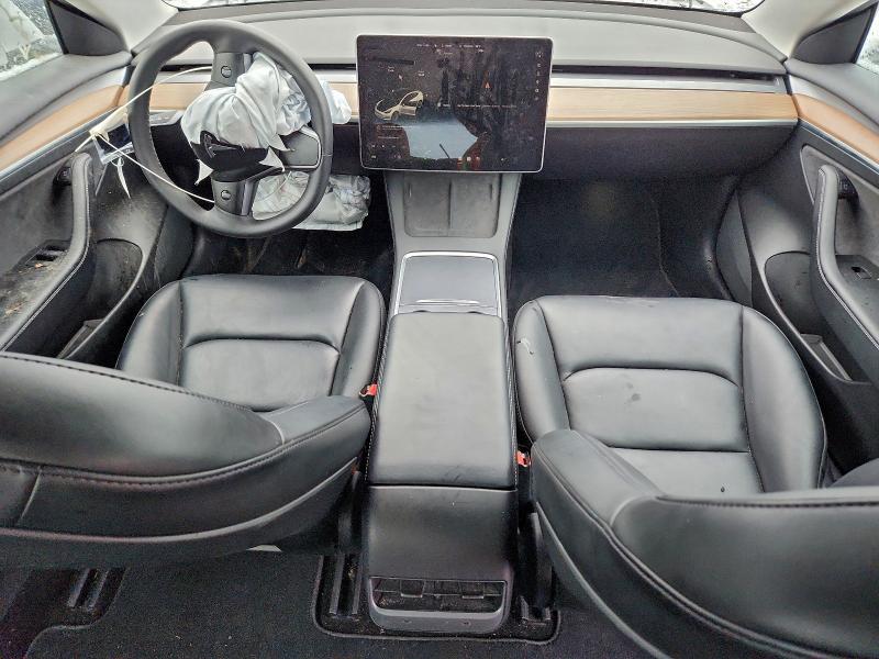 Фото 8 - TESLA MODEL 3