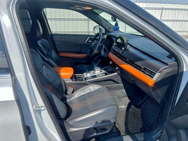 Фото 5 - MITSUBISHI OUTLANDER