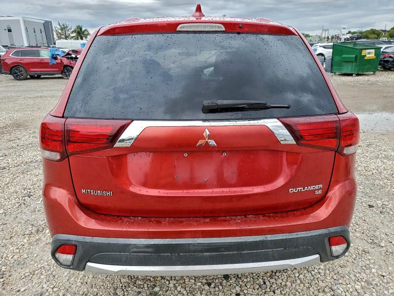 Фото 6 - MITSUBISHI OUTLANDER