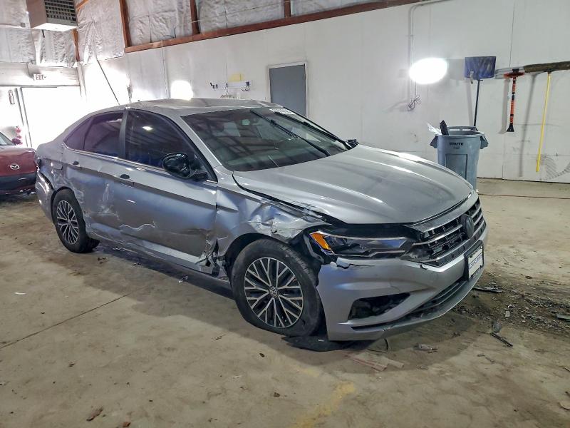 Фото 4 - VOLKSWAGEN JETTA