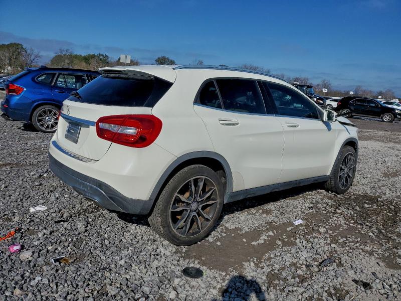 Фото 3 - MERCEDES-BENZ GLA-CLASS