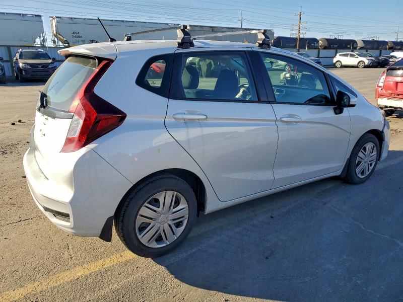 Фото 3 - HONDA FIT