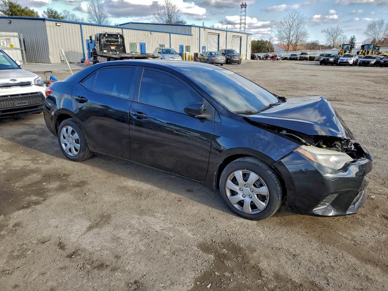 Фото 4 - TOYOTA COROLLA