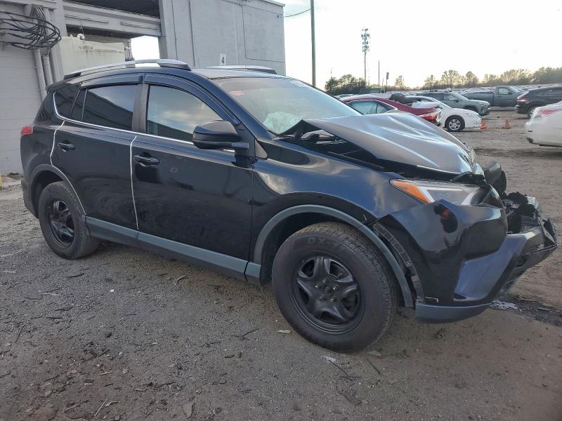 Фото 4 - TOYOTA RAV4