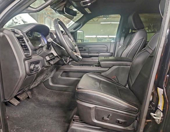 Фото 7 - RAM 2500