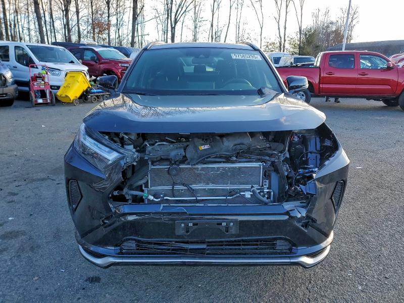 Фото 5 - TOYOTA RAV4