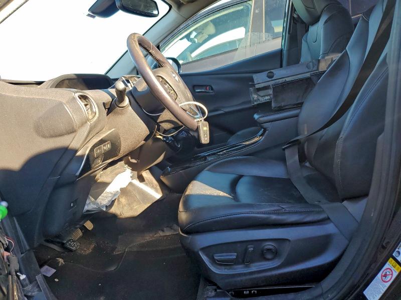 Фото 7 - TOYOTA PRIUS