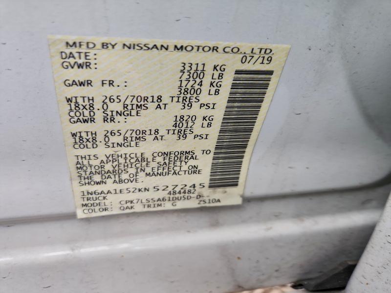 Фото 13 - NISSAN TITAN