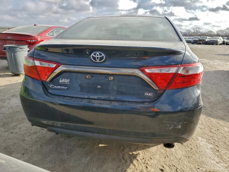 Фото 6 - TOYOTA CAMRY