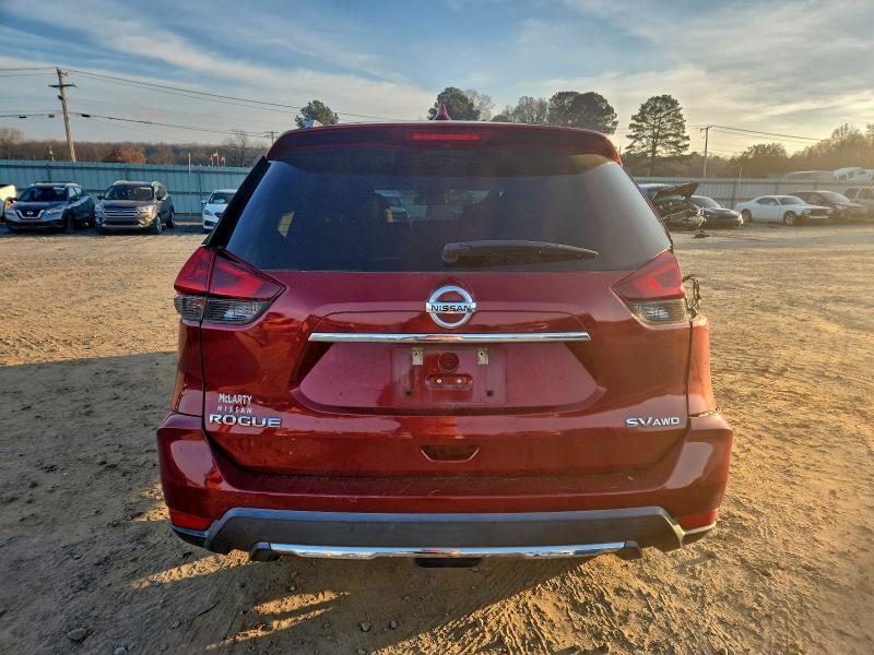 Фото 6 - NISSAN ROGUE