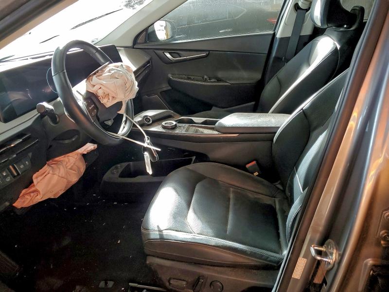 Фото 7 - KIA EV6 LIGHT