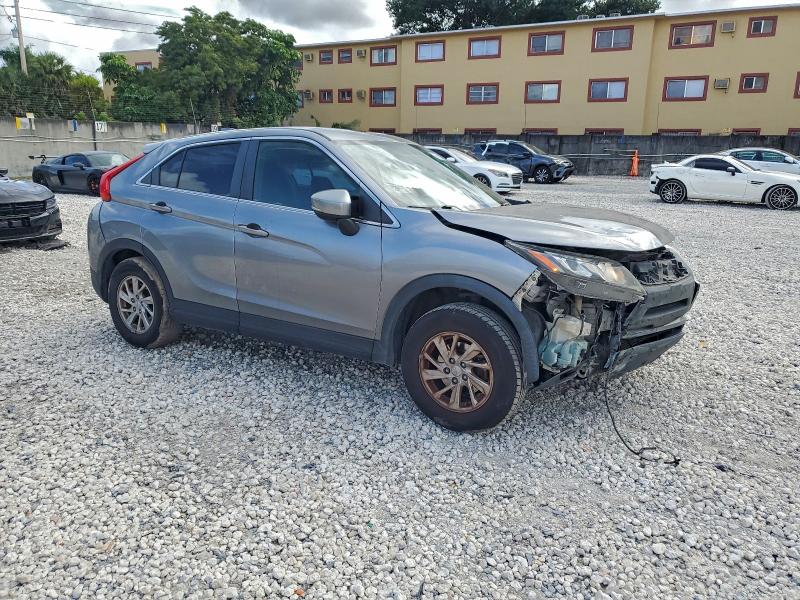 Фото 4 - MITSUBISHI ECLIPSE