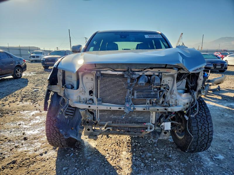 Фото 5 - TOYOTA TACOMA