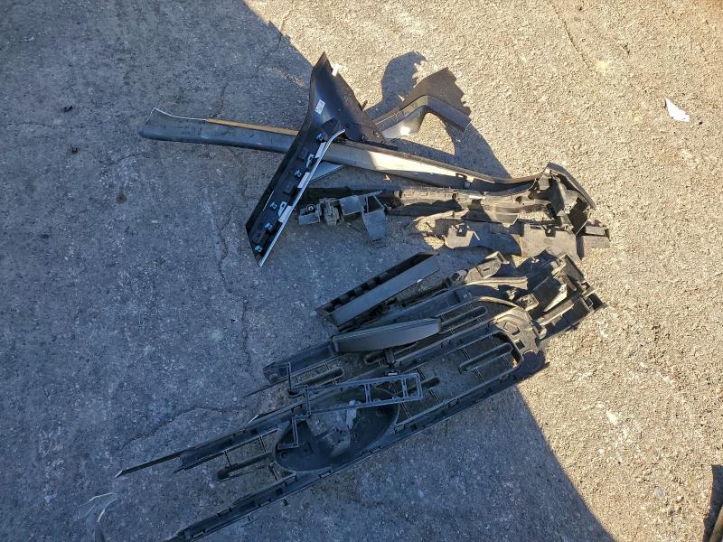 Фото 12 - FORD F-150