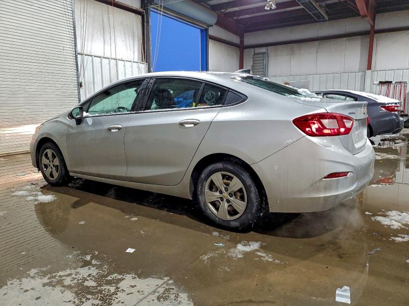 Фото 2 - CHEVROLET CRUZE