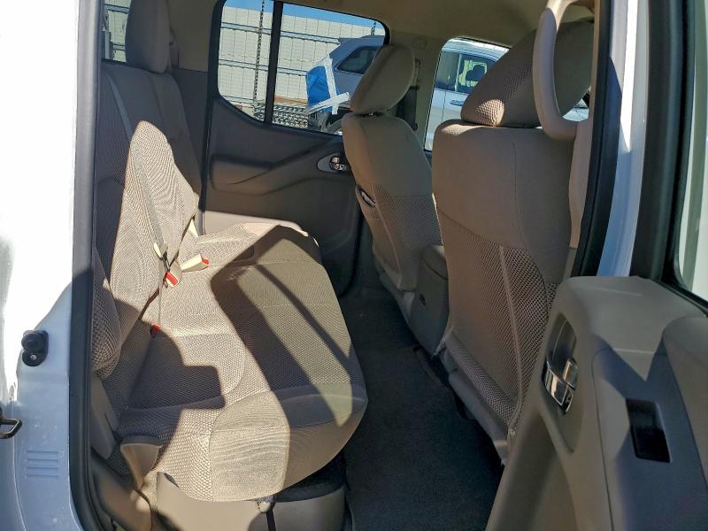 Фото 10 - NISSAN FRONTIER