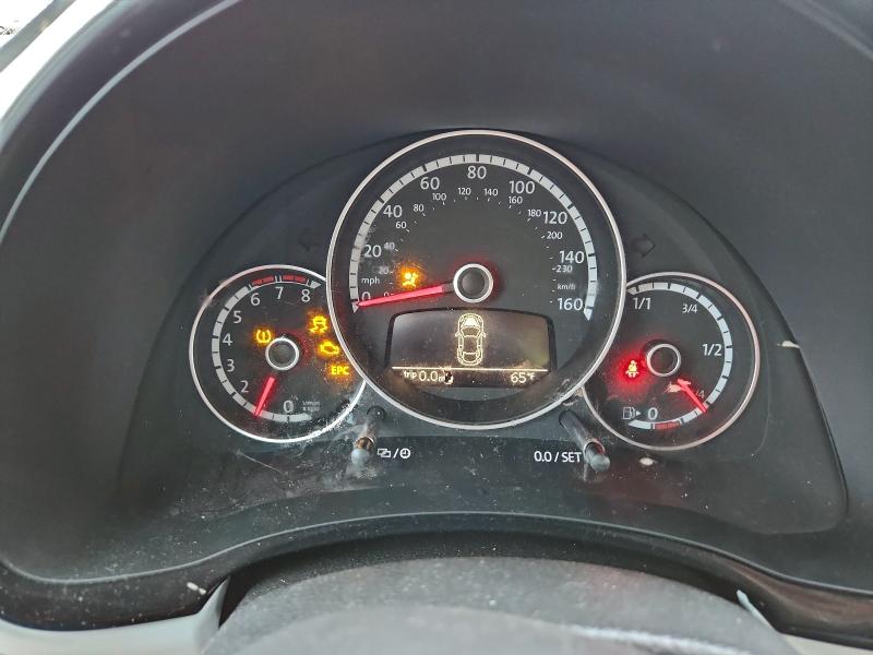 Фото 9 - VOLKSWAGEN BEETLE