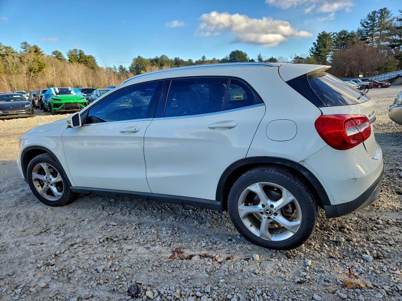 Фото 2 - MERCEDES-BENZ GLA-CLASS
