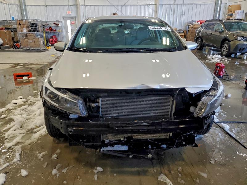 Фото 5 - KIA FORTE