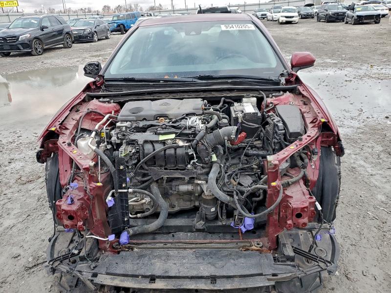 Фото 5 - TOYOTA CAMRY