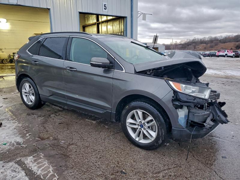 Фото 4 - FORD EDGE