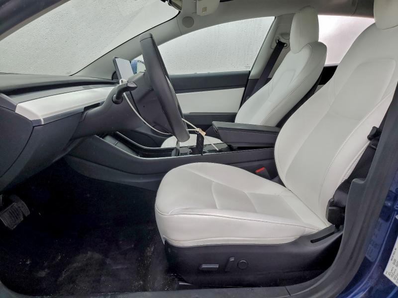 Фото 7 - TESLA MODEL 3