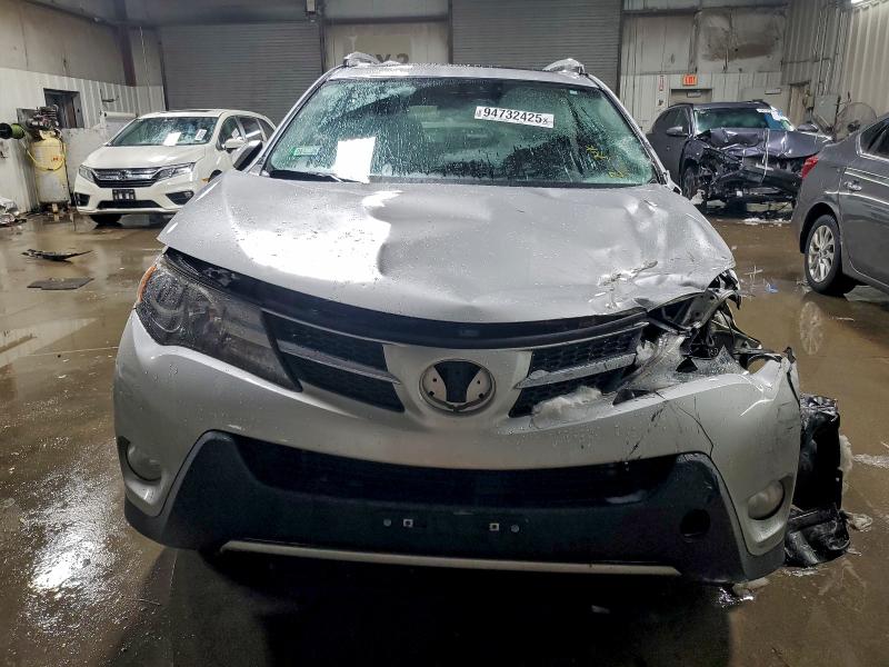 Фото 5 - TOYOTA RAV4