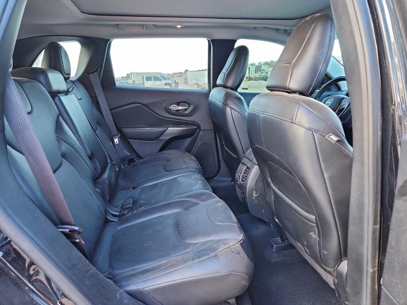 Фото 11 - JEEP GRAND CHER