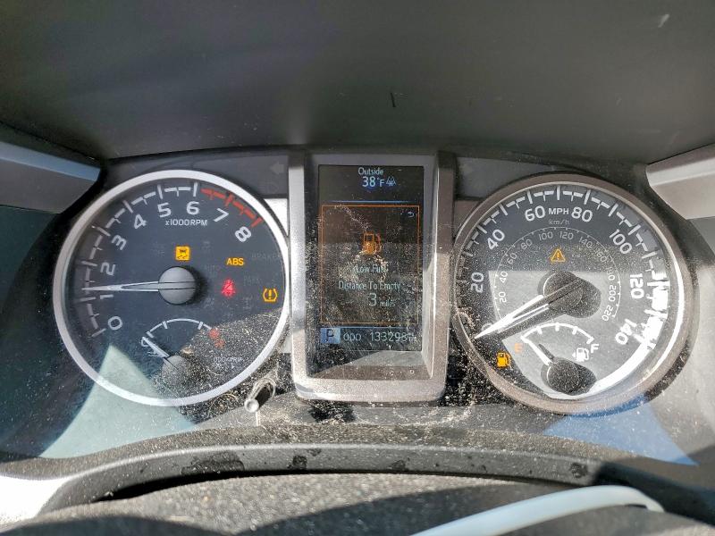 Фото 9 - TOYOTA TACOMA